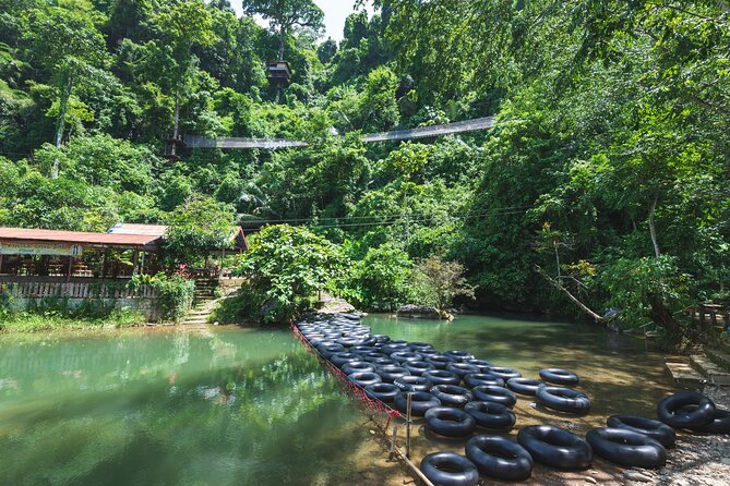 Vang Vieng Tour a – Blue Lagoon 3 With Caves and Zipline