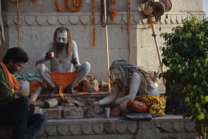 Varanasi Temples and City Sightseeing Walking Tour