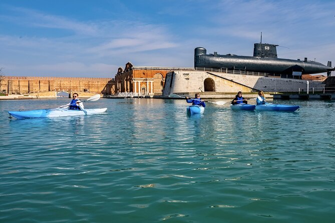 Venice Beginners Kayak Tour: Train & Visit the Medieval Arsenal