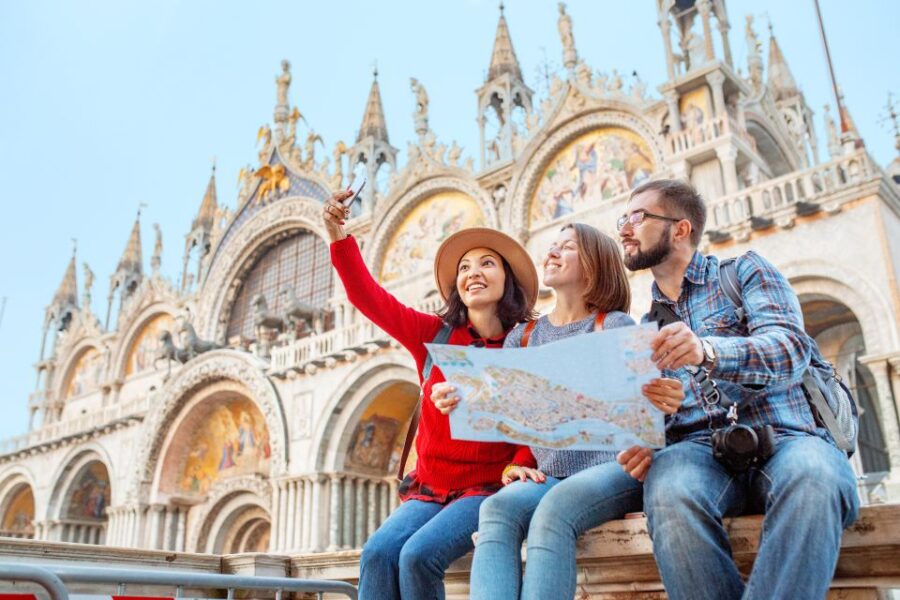 Venice: Skip-the-Line Doge's Palace & Basilica Walking Tour