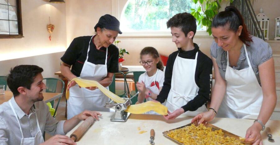 Verona: Tortellini Cooking Class and Lunch With Mamma Ivana - Activity Overview