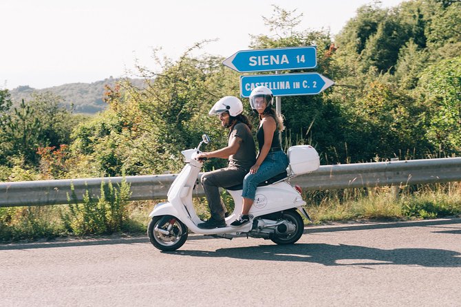 Vespa Tour in Tuscany From Castellina in Chianti