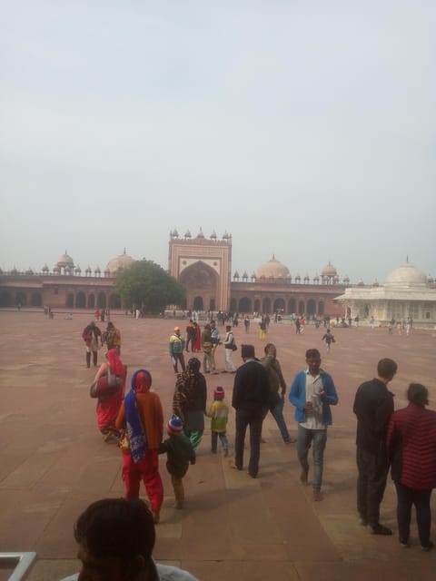 Visit Fatehpur Sikri, Chand Baori From Agra