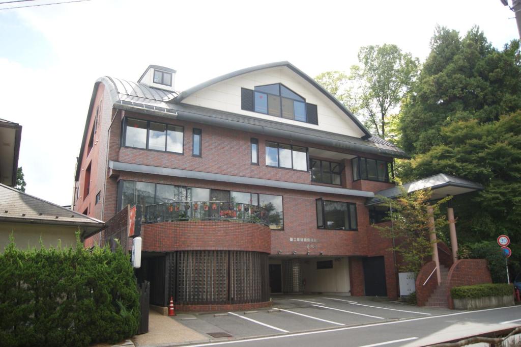 Wakamizusou - Overview and Location
