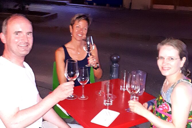 Walking Tour and Wine Tasting With Legends in the Castle District
