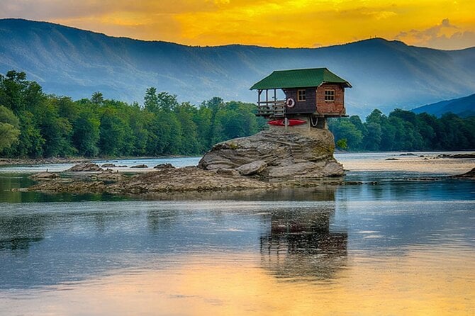 Western Serbia: Drina River House & Mokra Gora (Sargan 8 + Drvengrad)