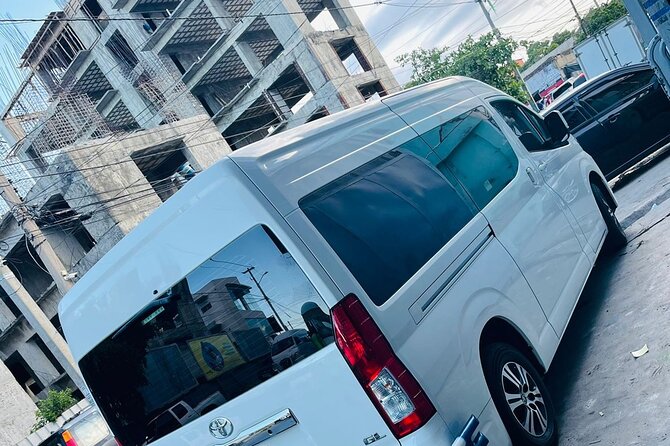 Wheelchair Accessible Van Puerto Plata to ( Pop) Airport Roundtrip Transfer