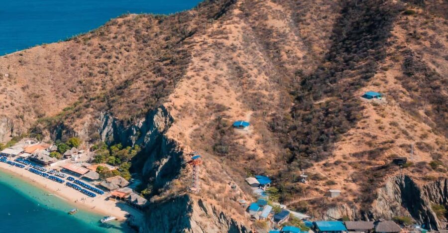 WHITE BEACH + SANTA MARTA AQUARIUM TOUR