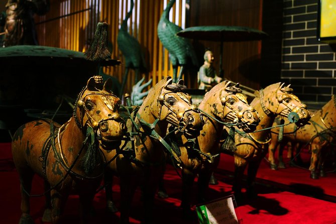 Xian Buddhistical Private Day Tour of Terracotta Warriors and Famen Temple
