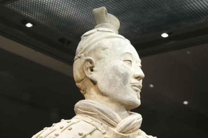 Xian Coach Tour: Discover Terracotta Warriors and Qin Shi Huang Mausoleum