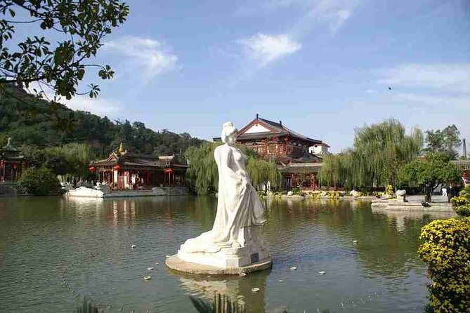 Xian Terracotta Warriors, Huaqing Hot Spring, and Banpo Museum