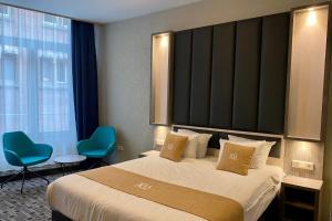 XO Hotels City Centre - Guest Services
