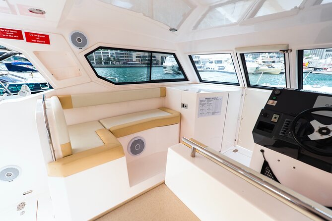 Yachting in Dubai: Book 36 Ft Yacht Charter up to 10 People - Yacht Specifications