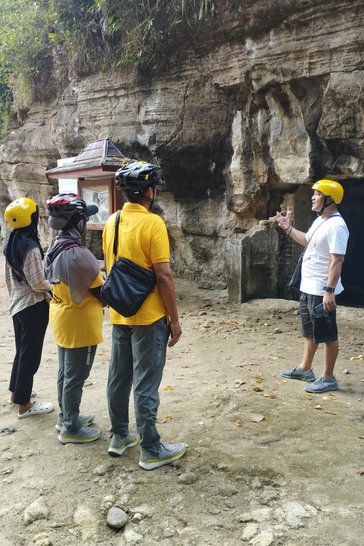 Yogya Hidden Gems Heritage Bicycle Tour