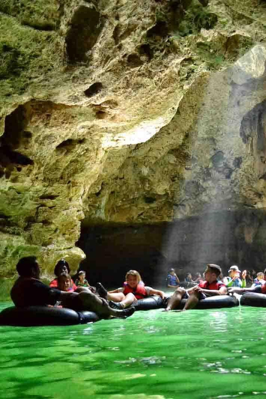 YOGYAKARTA: CAVE AND BEACH TOUR WITH PRIVATE CAR DRIVER