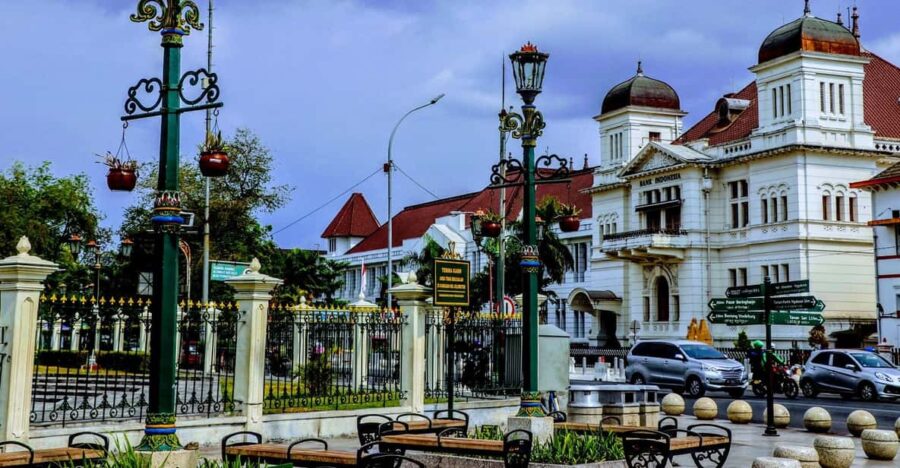 YOGYAKARTA CITY CENTRAL CUSTOMIZED 5 HOURS TOUR