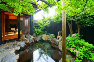 Yurari Rokumyo - Location and Access