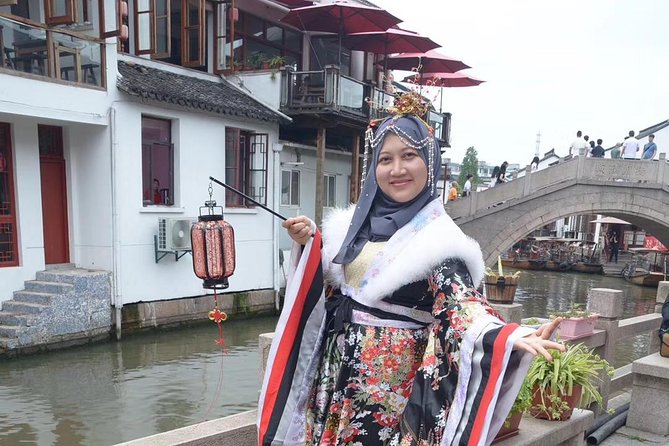 Zhujiajiao Ancient Town & Night Luxury Cruise in Shanghai - Overview of the Tour