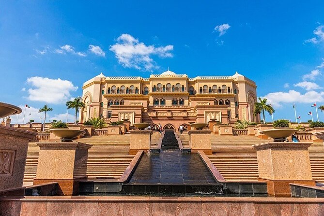 Abu Dhabi City Tour With Ferrari World Entrance Tickets - Key Attractions