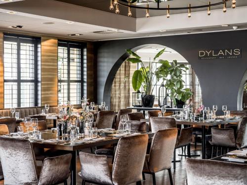 Alexander Hotel Review