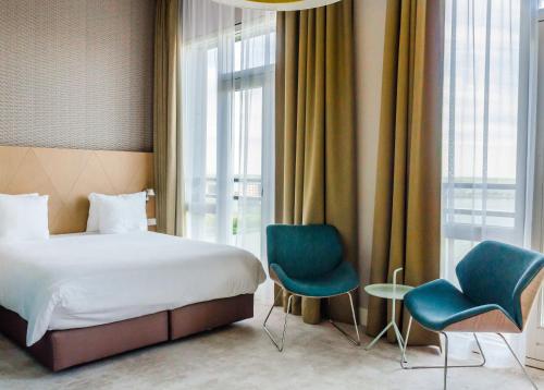 Amadi Panorama Hotel - Hotel Amenities and Services