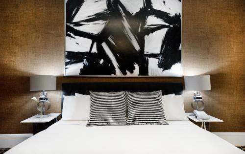 Ameritania at Times Square - Guest Ratings and Reviews