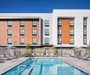 Ayres Hotel San Diego South - Chula Vista - Comprehensive Facilities
