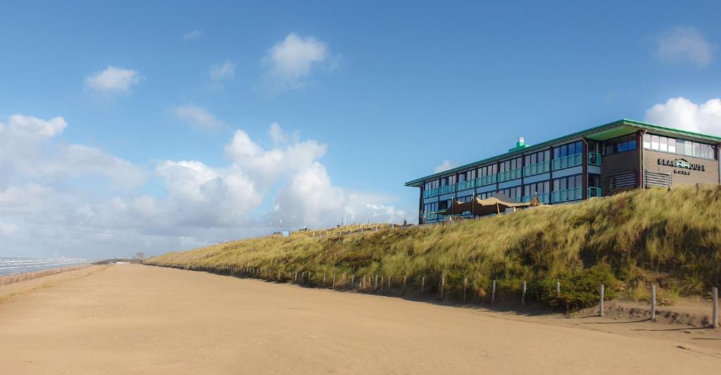 Beachhouse Hotel Review