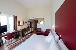 Best Western Plus City Hotel Gouda - Accommodations and Amenities