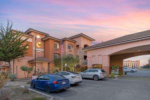 Comfort Inn Marina on the Monterey Bay - Amenities and Facilities