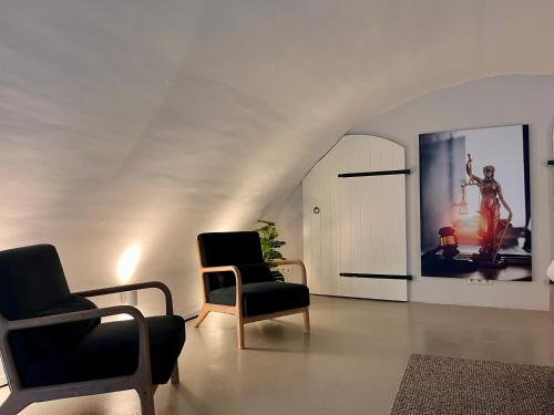 Court Hotel Utrecht City Centre - Amenities and Services