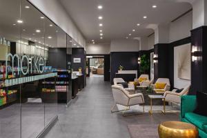 Courtyard New York Manhattan/Times Square - Exceptional Amenities