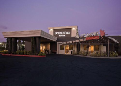 Doubletree By Hilton Chico, Ca - Amenities and Services