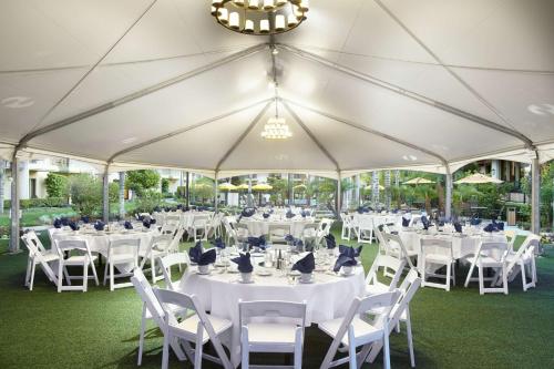 DoubleTree by Hilton Ontario Airport - Nearby Attractions