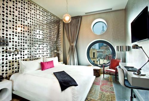 Dream Downtown, by Hyatt - Nearby Attractions