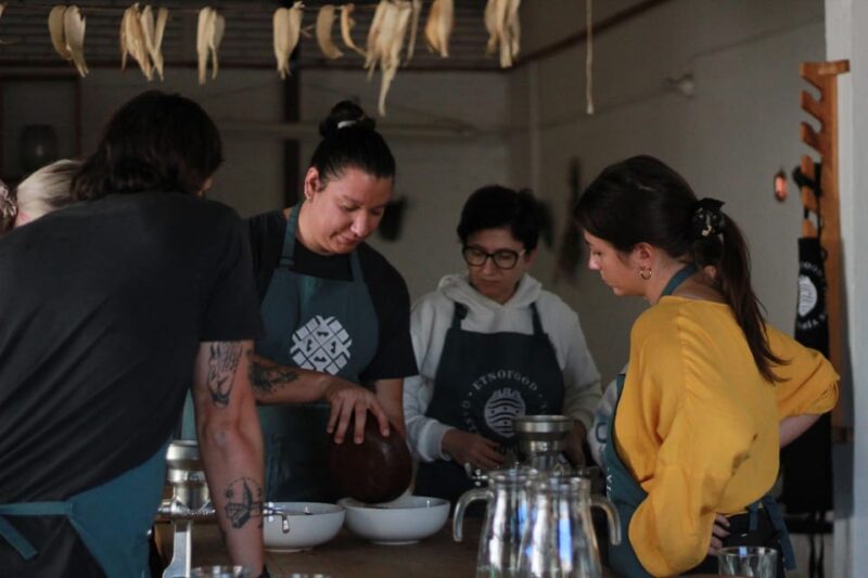 ✨Make Chocolate to Take Home Oaxacan Style ☕️✨ - Chocolate Flavors and Sustainability