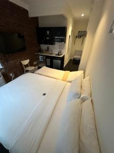 East Village Hotel - Accommodation Details
