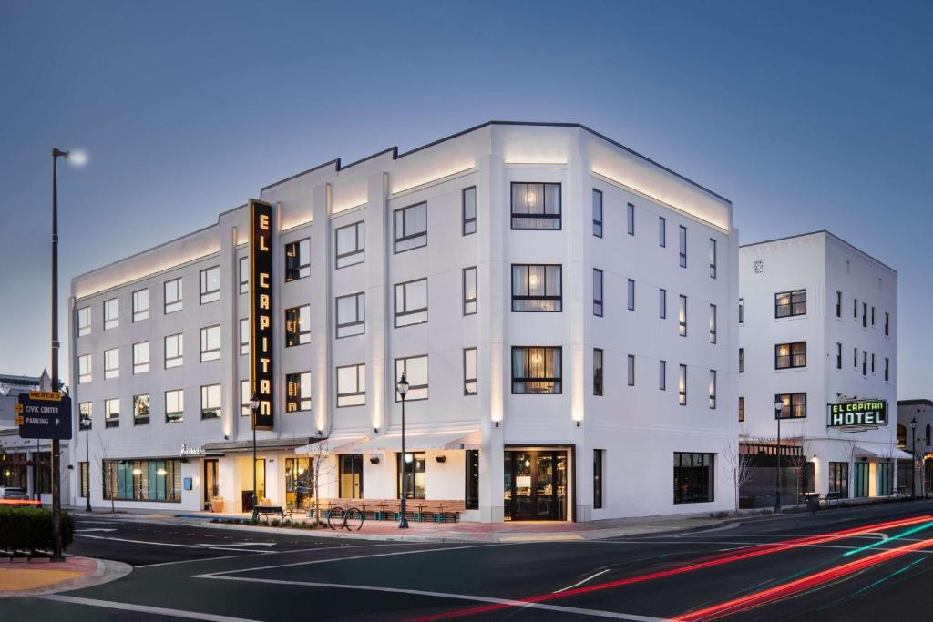 El Capitan Hotel Review