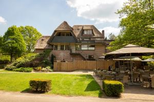 Fletcher Hotel Restaurant De Wipselberg-Veluwe - Room Types and Amenities