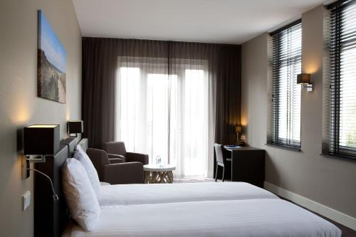 Fletcher Hotel-Restaurant Duinzicht - Accommodation Details