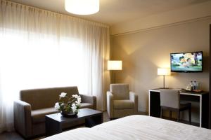 Fletcher Hotel-Restaurant The White House - Facilities and Amenities