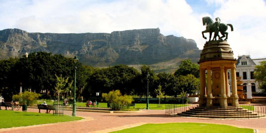 From Cape Town: Robben Island and City Tour