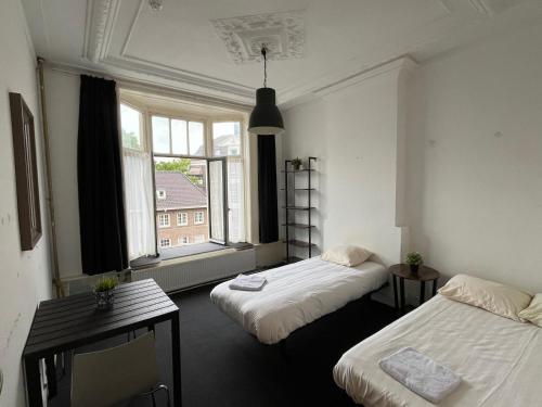 Gallery Hotel - Location and Accessibility