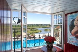 Guesthouse Ensenada - Accommodation Options