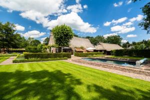 Hoeve De Eshof - Accommodation Details
