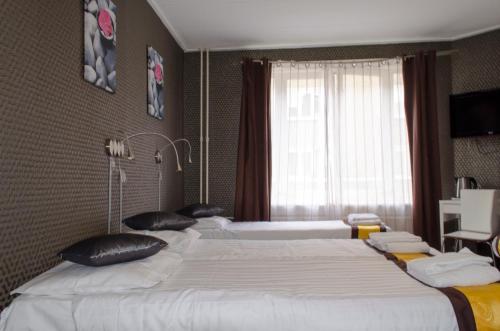 Hotel Flipper Amsterdam - Location and Accessibility