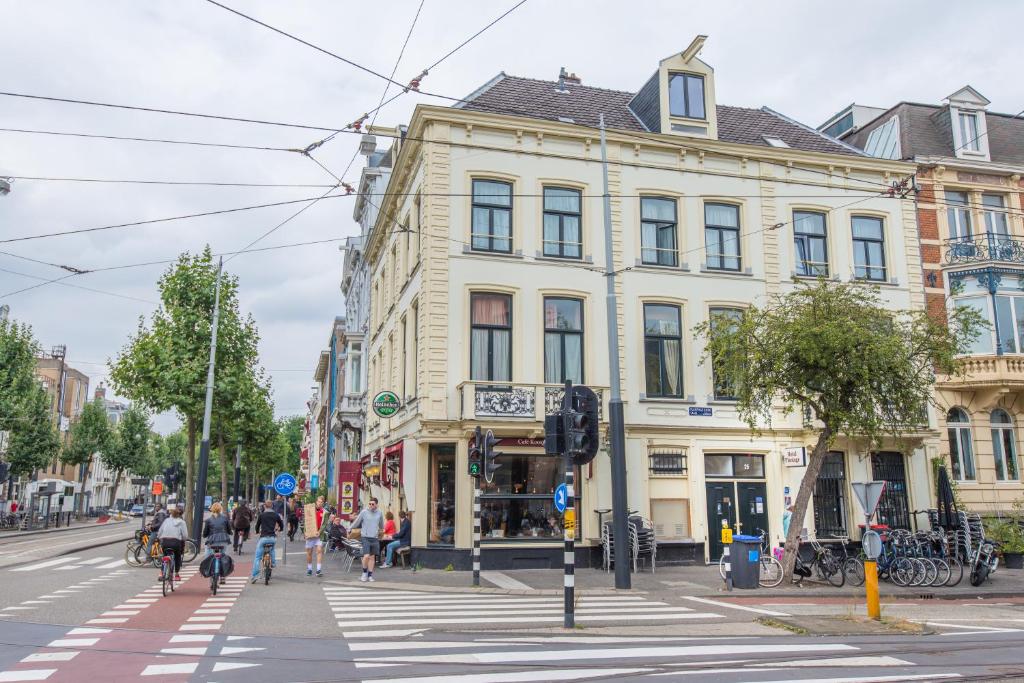 Hotel Plantage - Accommodation Details