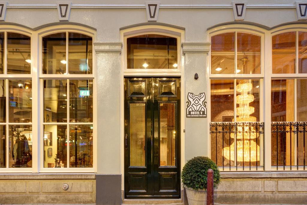 Hotel V Nesplein Review