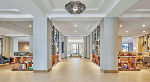 Hyatt Regency La Jolla at Aventine - Location and Accessibility
