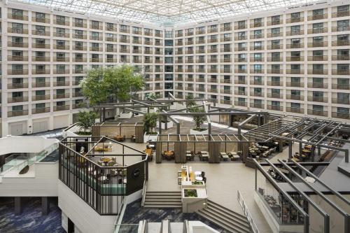 Hyatt Regency San Francisco Airport - Variety of Accommodation Options